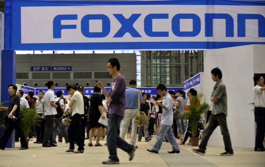 foxconn-denies-worker-unrest-slows-iphone-assembly