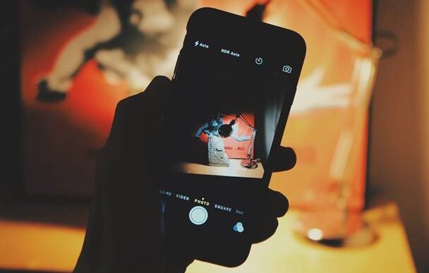 come nascondere foto su iPhone e iPad iOS 9