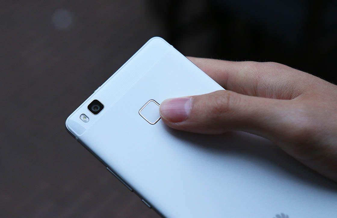 Huawei P9 lettore impronte