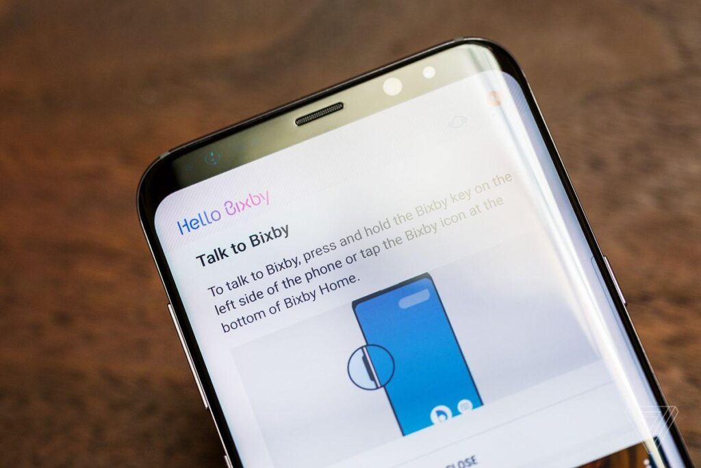 Bixby per catturare uno screenshot su Samsung Galaxy S8 e Galaxy S8+