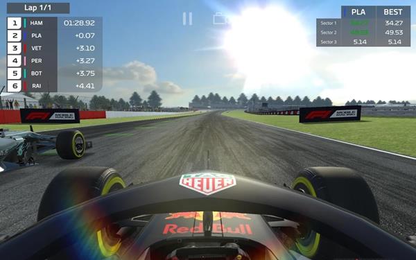 F1 Mobile Racing