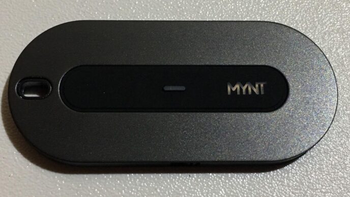 mynt smart tracker - fronte