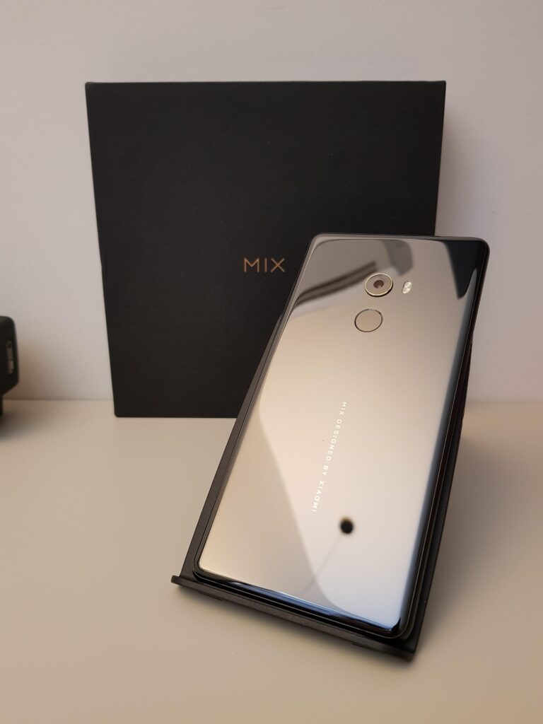 Xiaomi Mi MIX 2 confezione