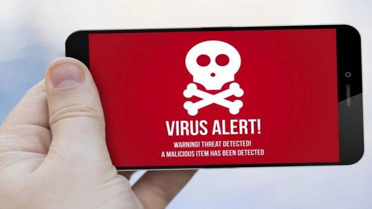 smartphone Android hackerato virus malware