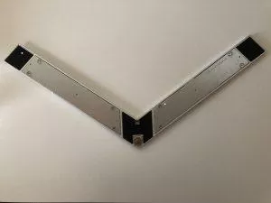 AOC AGON AG271UG base