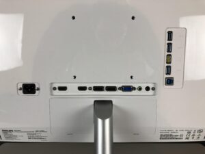 Philips BDM4037UW porte e prese