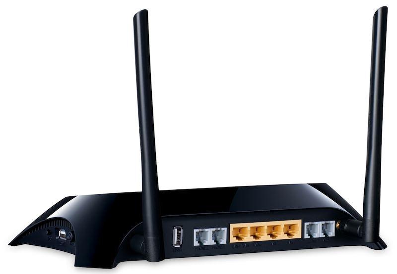 router con porte ethernet ed antenne wifi