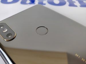 Recensione Xiaomi Mi Mix 2S sensore impronte