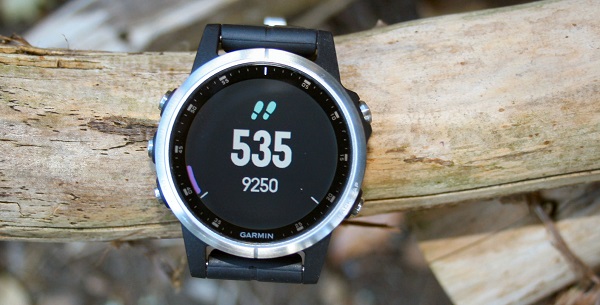 Migliori smartwatch Garmin: Garmin Fenix 5S Plus