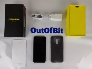 Recensione Pocophone F1 - contenuto confezione