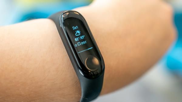 Migliori fitness tracker e smartwatch economici: Xiaomi Mi Band 3