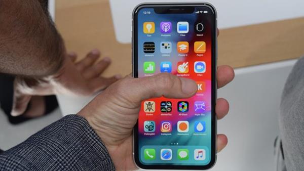 Recensione iPhone XR