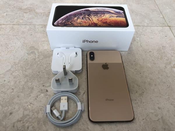 Recensione iPhone XS: Unboxing