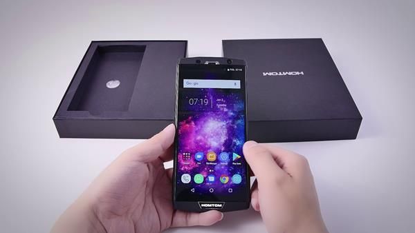 Smartphone cinesi in sconto su AliExpress: Homtom HT70