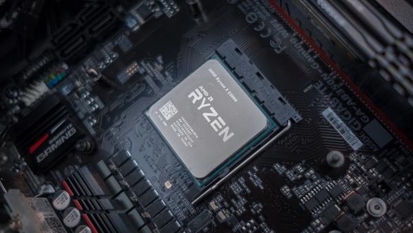 Migliori CPU da gaming: AMD Ryzen 3 2200G