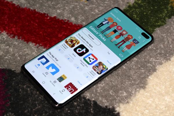 Recensione Samsung Galaxy S10+: Software