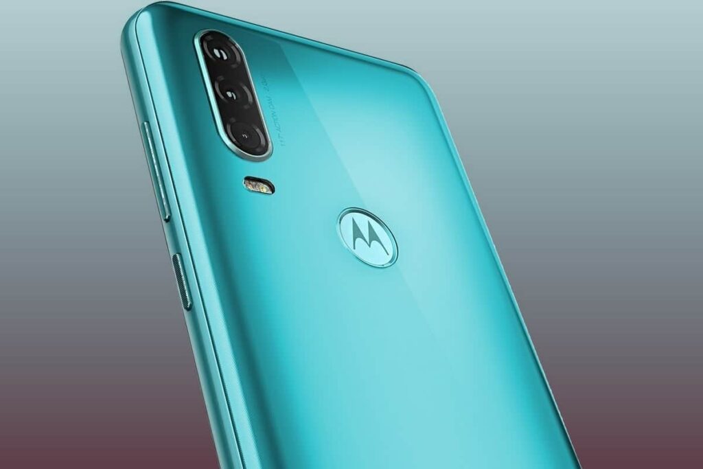 motorola one action android 10