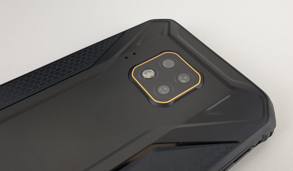 doogee s95 pro - tripla fotocamera posteriore