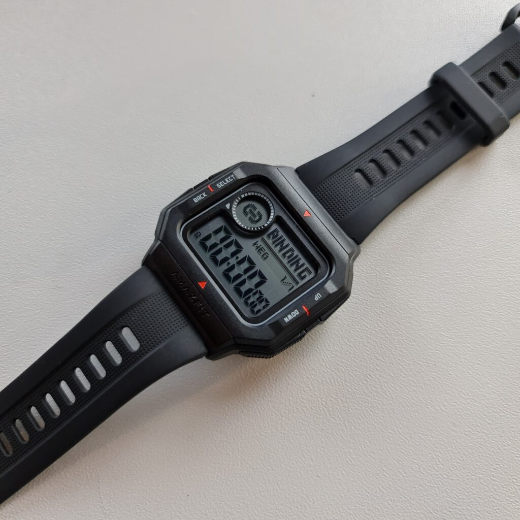 recensione amazfit neo - schermo