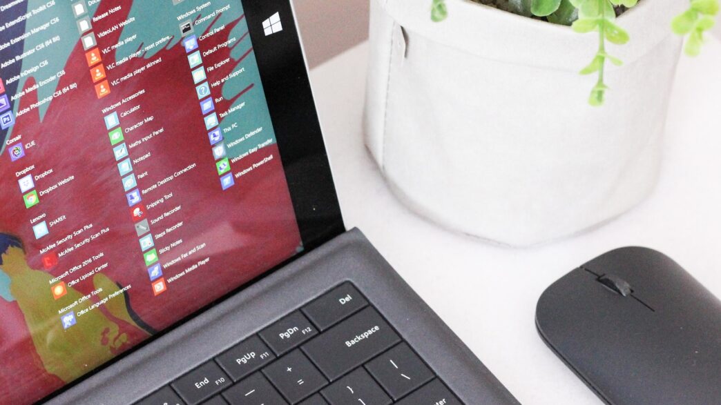 Come personalizzare il menu Start di Windows 10 - OutOfBit