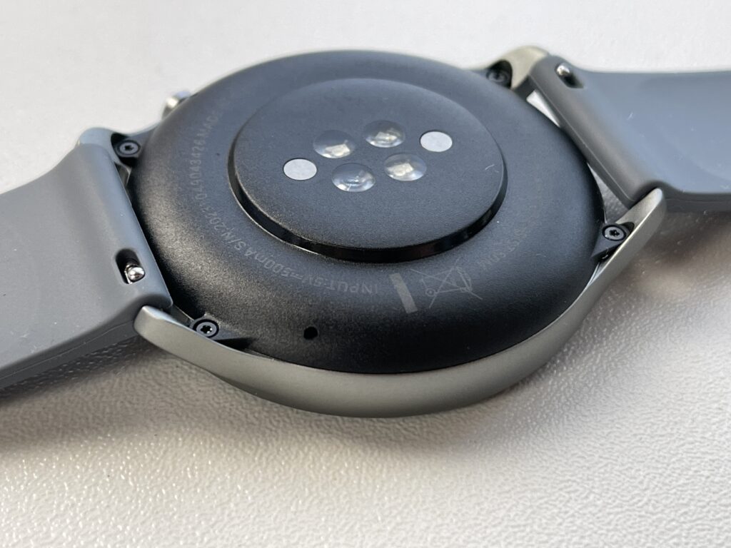 Recensione Amazfit GTR 2e - sensori