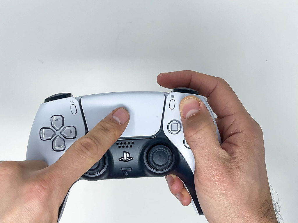 Il tuo controller PS5 soffre di drifting? Ecco come risolvere