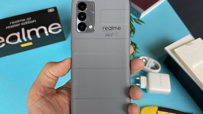 Realme GT Master Edition - retro cover in cuoio vegano