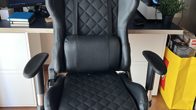 recensione Trust GXT 707 Resto