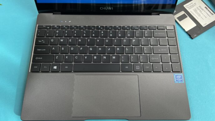 tastiera e touchpad Chuwi LarkBook X