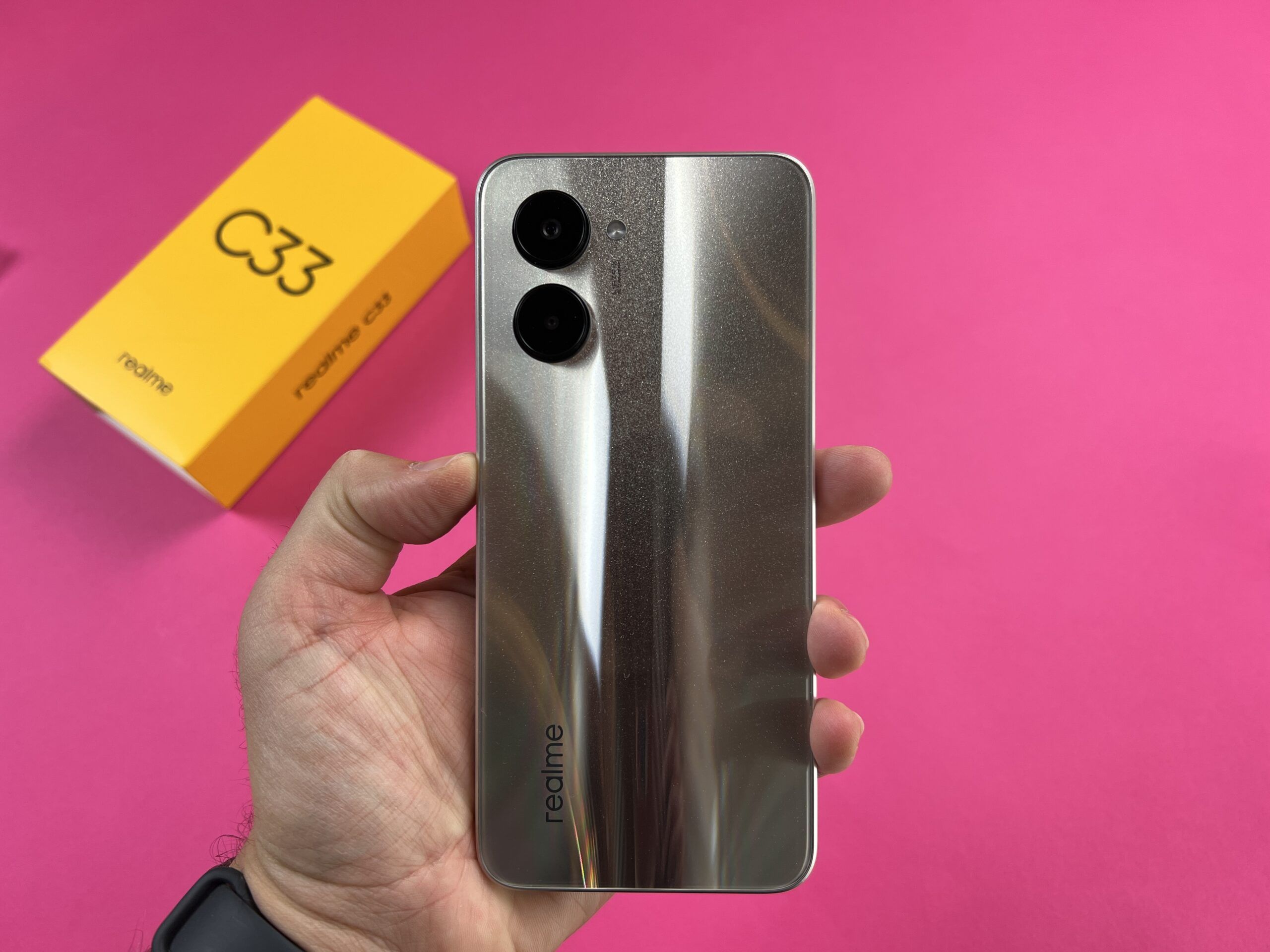 recensione realme c33 - design recensione realme c33 - design