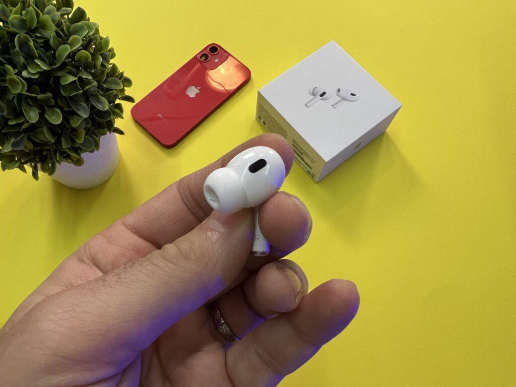 recensione airpods pro 2 - auricolare anc