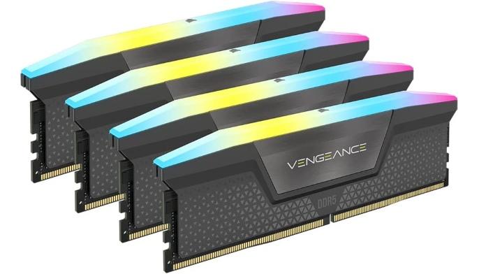 Moduli di memoria RAM DDR4 e DDR5