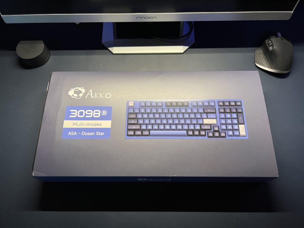 Recensione Akko 3098B Plus tastiera meccanica - scatola