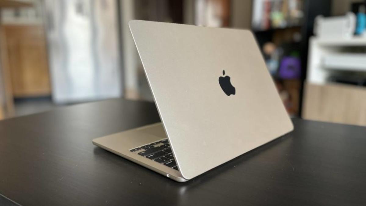 Macbook