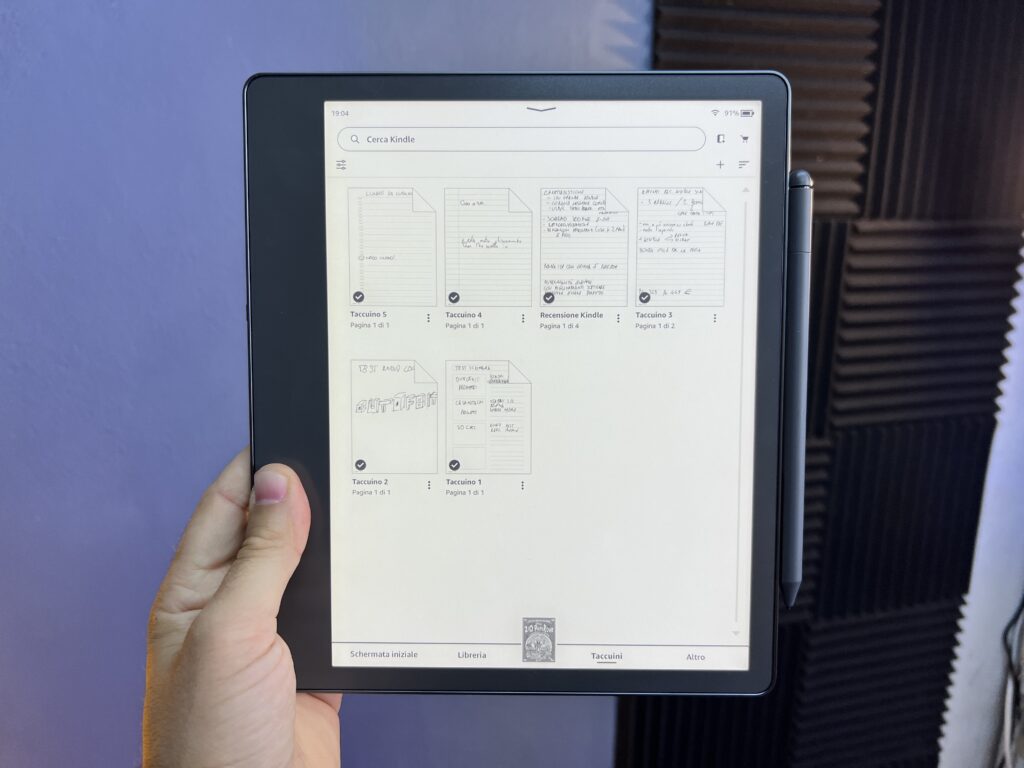 Recensione Kindle Scribe display rotazione mancini