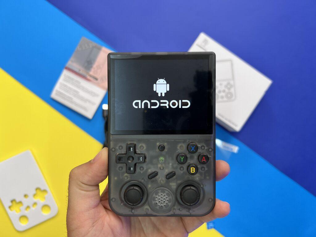 Recensione console portatile Anbernic RG353V - sistema android