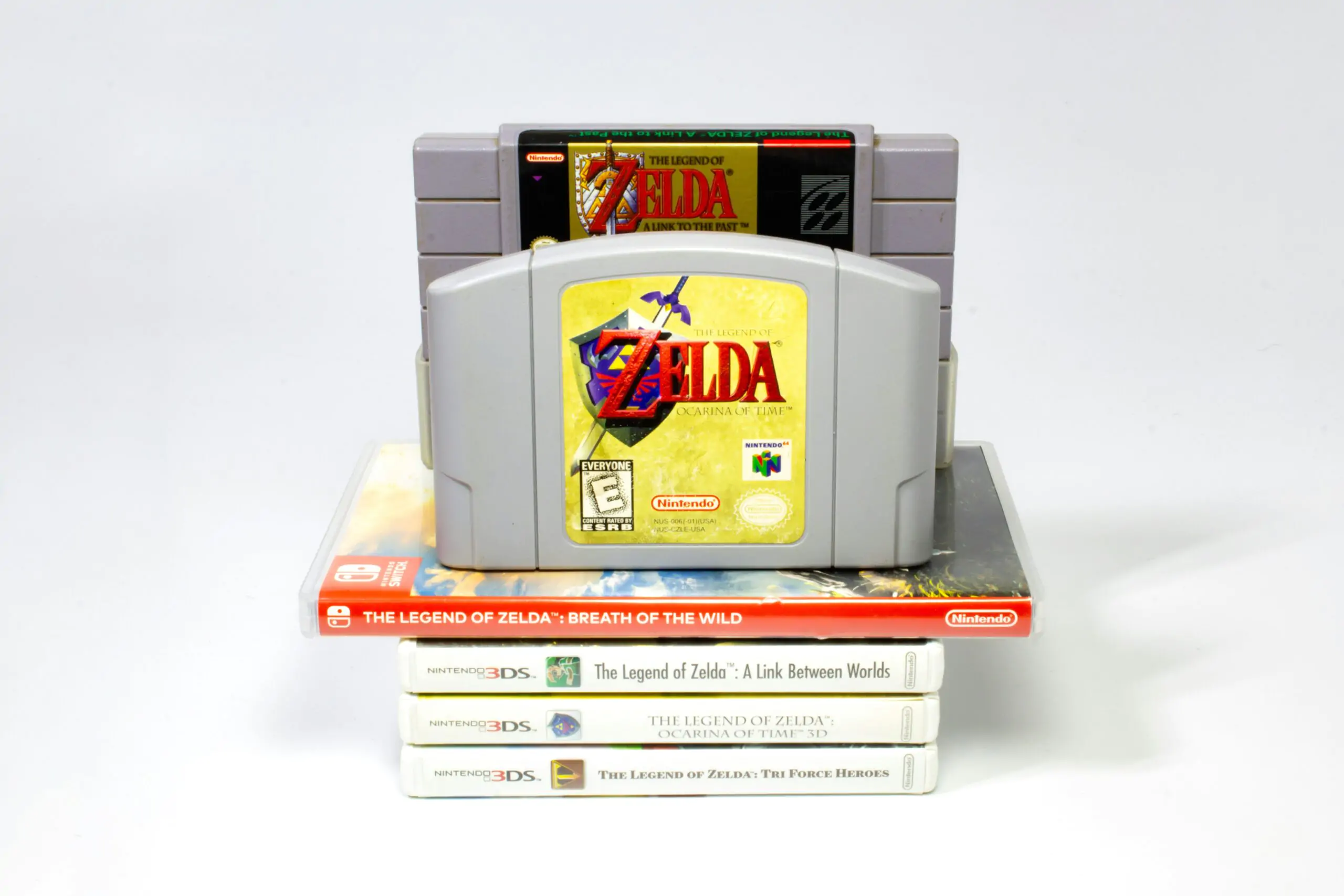 Coleccion variada de juegos de Zelda, pertenecen a mi colección personal