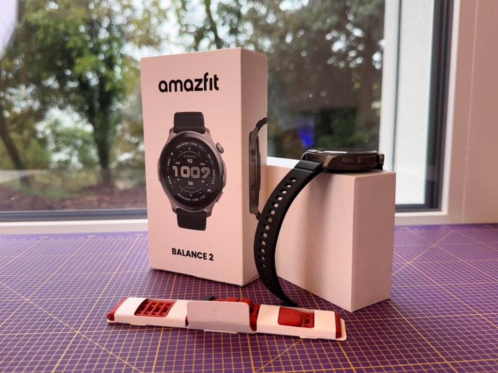 Recensione Amazfit Balance 2 - contenuto della confezione