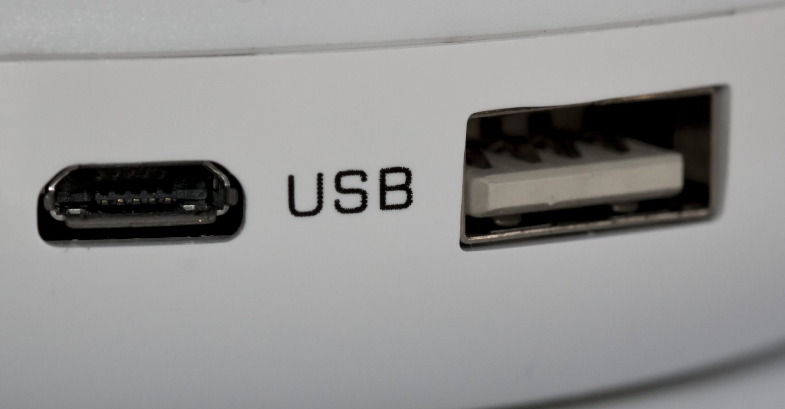 Pulizia prese USB