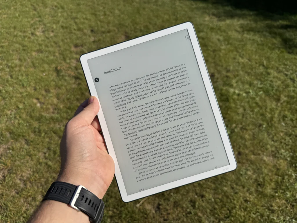 recensione kindle scribe terza generazione - schermo sotto luce del sole
